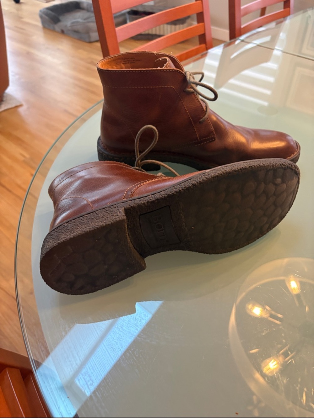 Born Men's Chestnut Brown Leather Chukka Boots - Picture 2 of 3